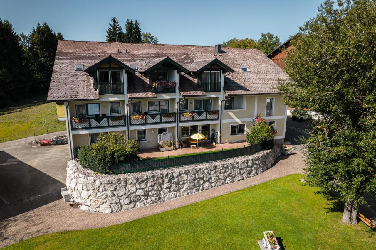 Voralpenhotel Schmoller St. Georgen im Attergau Zewnętrze zdjęcie