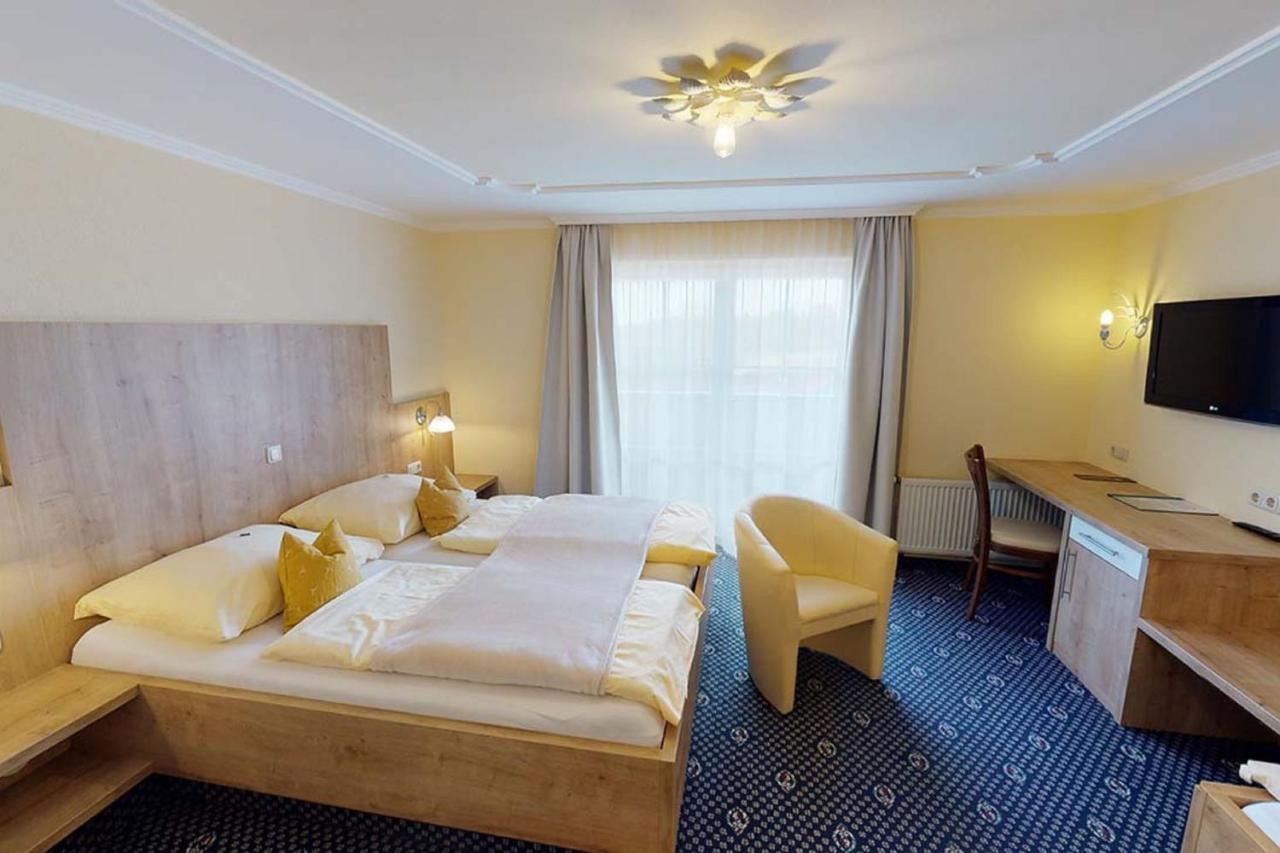 Voralpenhotel Schmoller St. Georgen im Attergau Zewnętrze zdjęcie