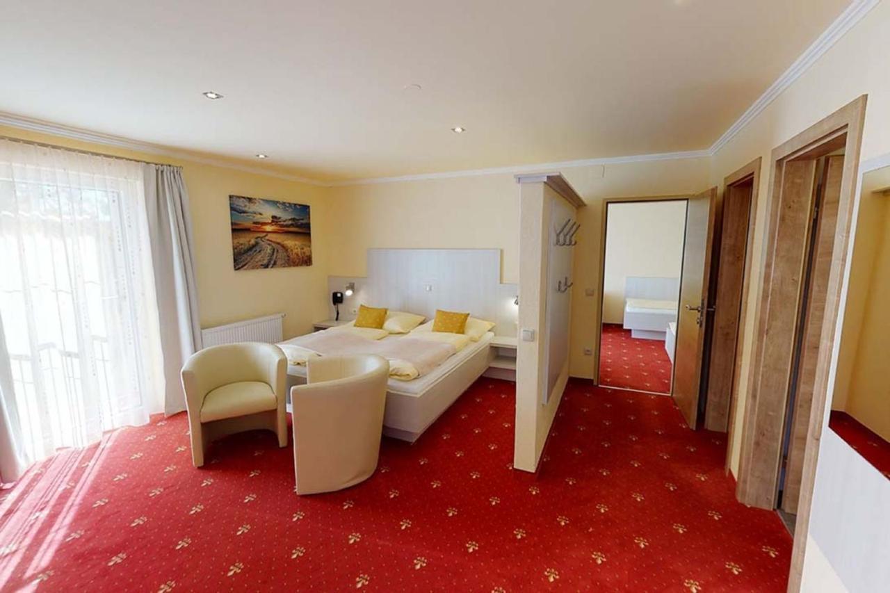 Voralpenhotel Schmoller St. Georgen im Attergau Zewnętrze zdjęcie
